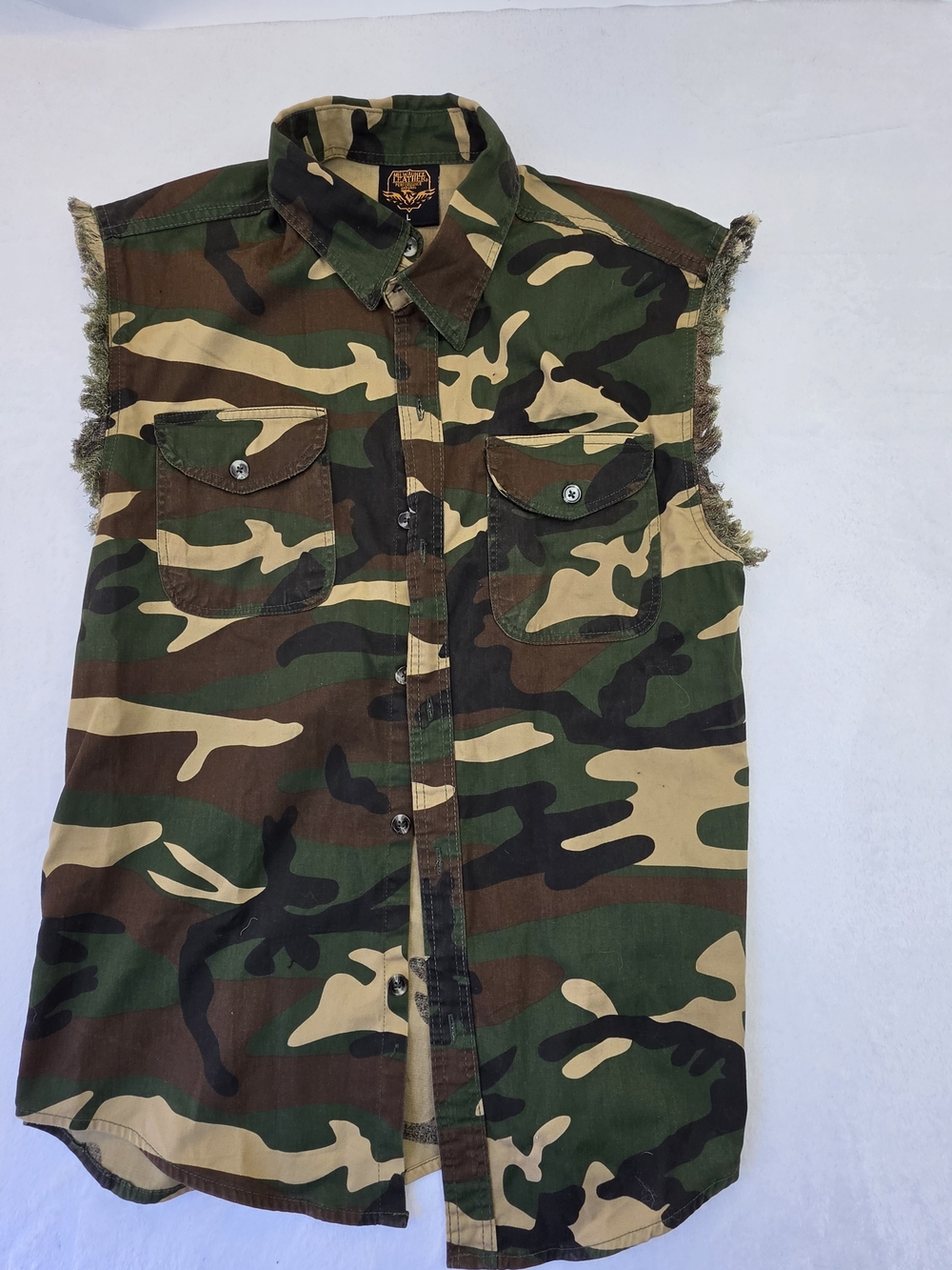 Milwaukee Leather Camo Sleeveless Shirt Mens Large Frayed Cut Off Snap Front Bik